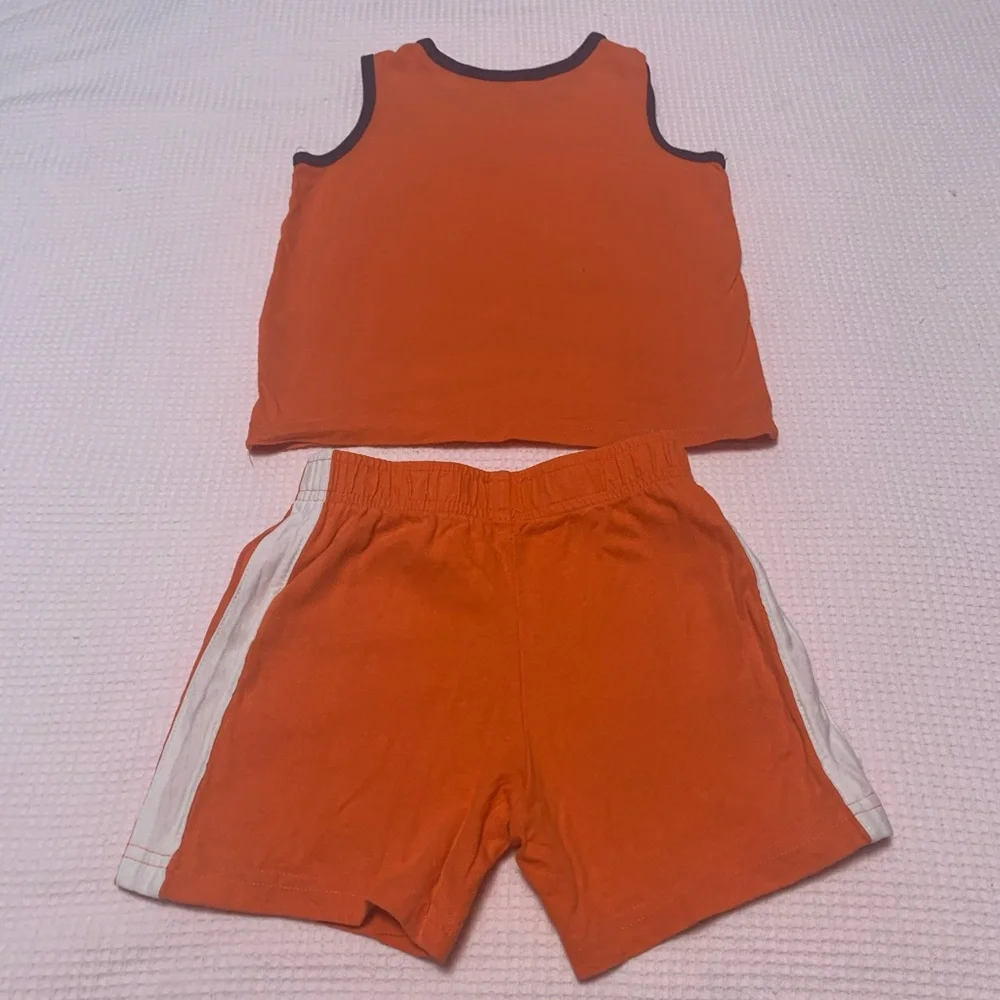 The Children Place kid top and short
